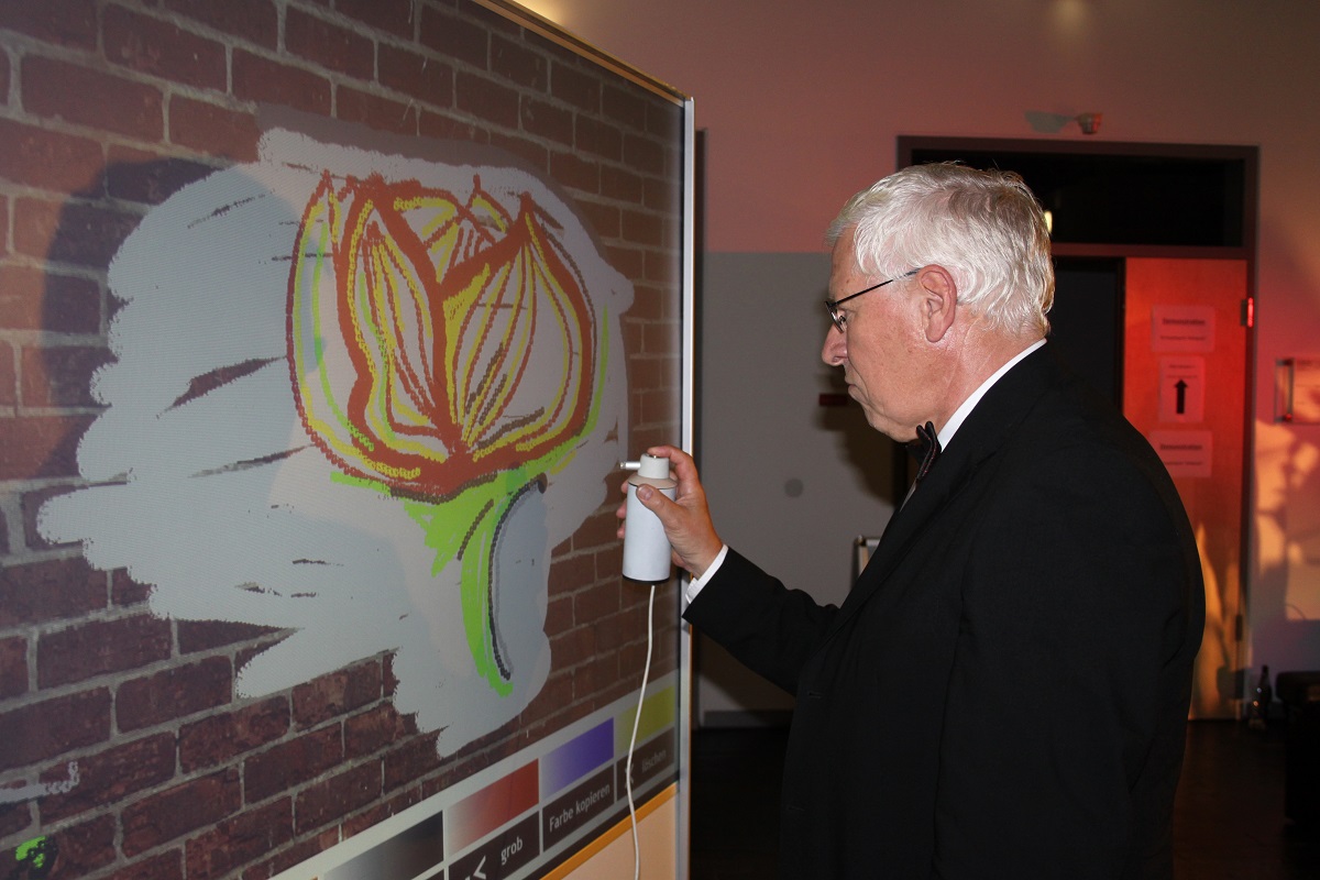Virtual Graffiti mieten bei Play and Fun Team
