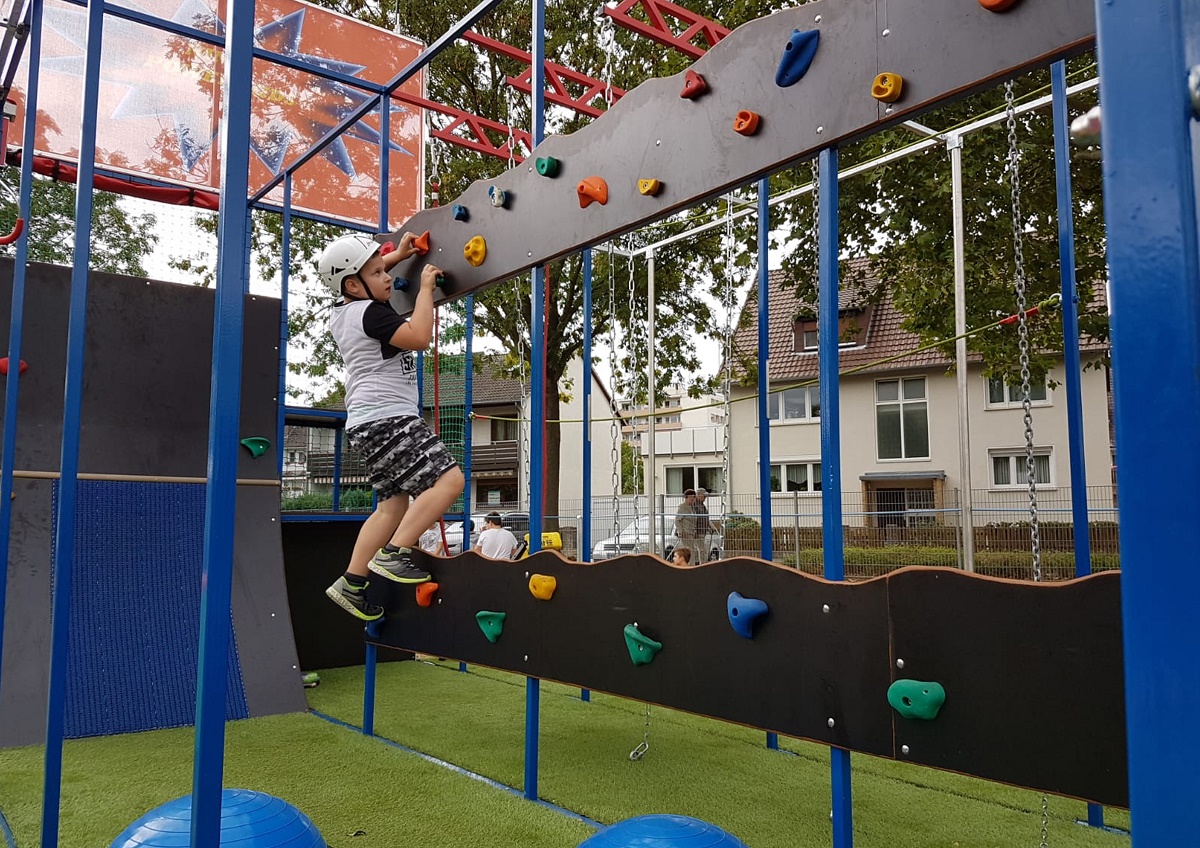 Ninja-Parcours mieten bei Play and Fun Team
