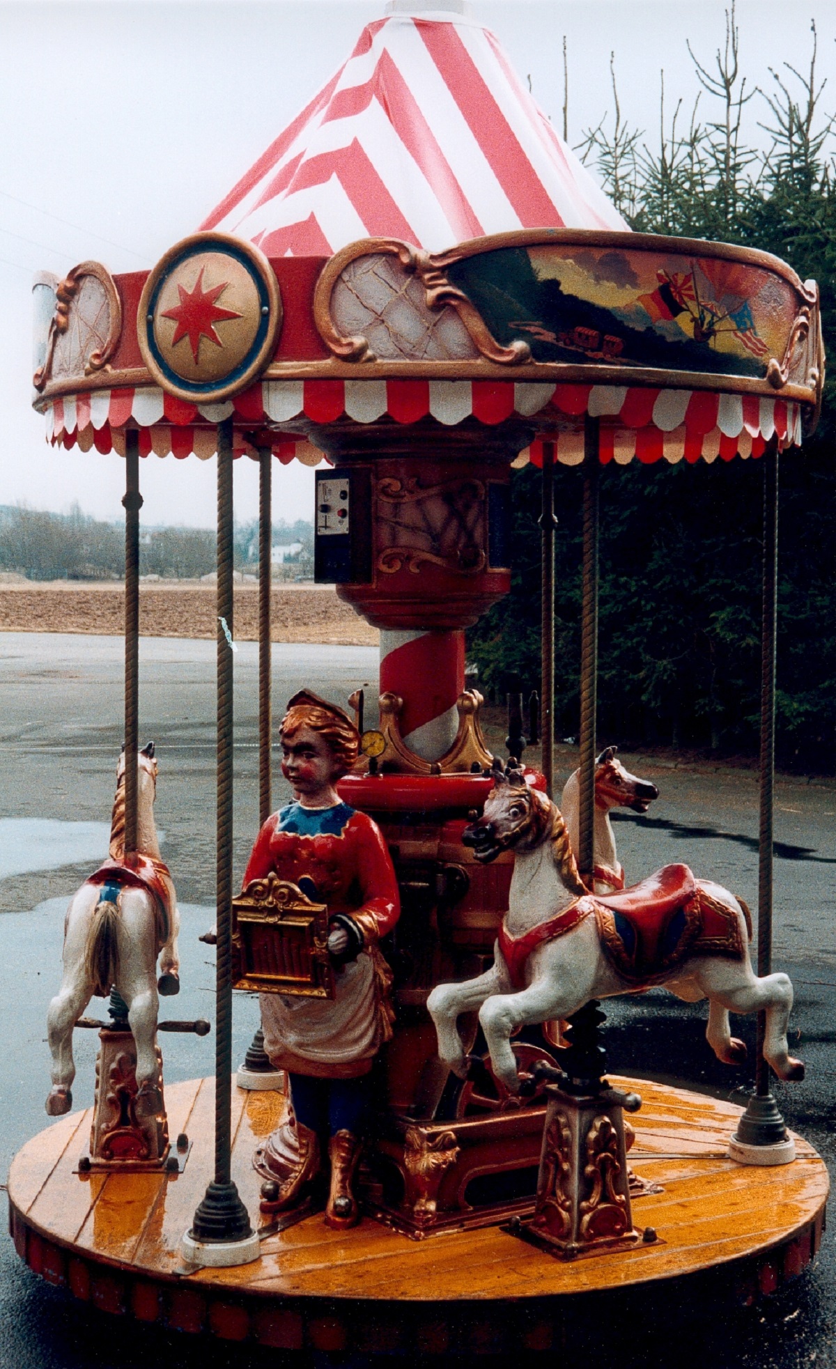 Nostalgie-Karussell 3 Plätze mieten bei Play and Fun Team