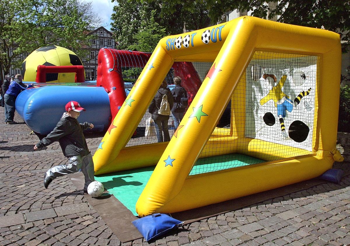Shoot-out mieten bei Play and Fun Team