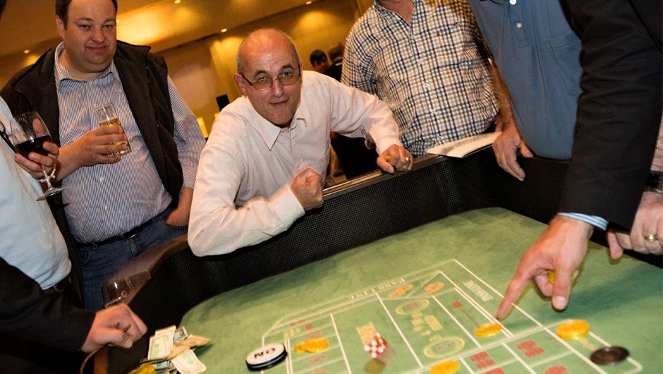 Mobiles Casino: Craps (Spieltisch inkl. Croupier) mieten bei Grand Jeu Casino