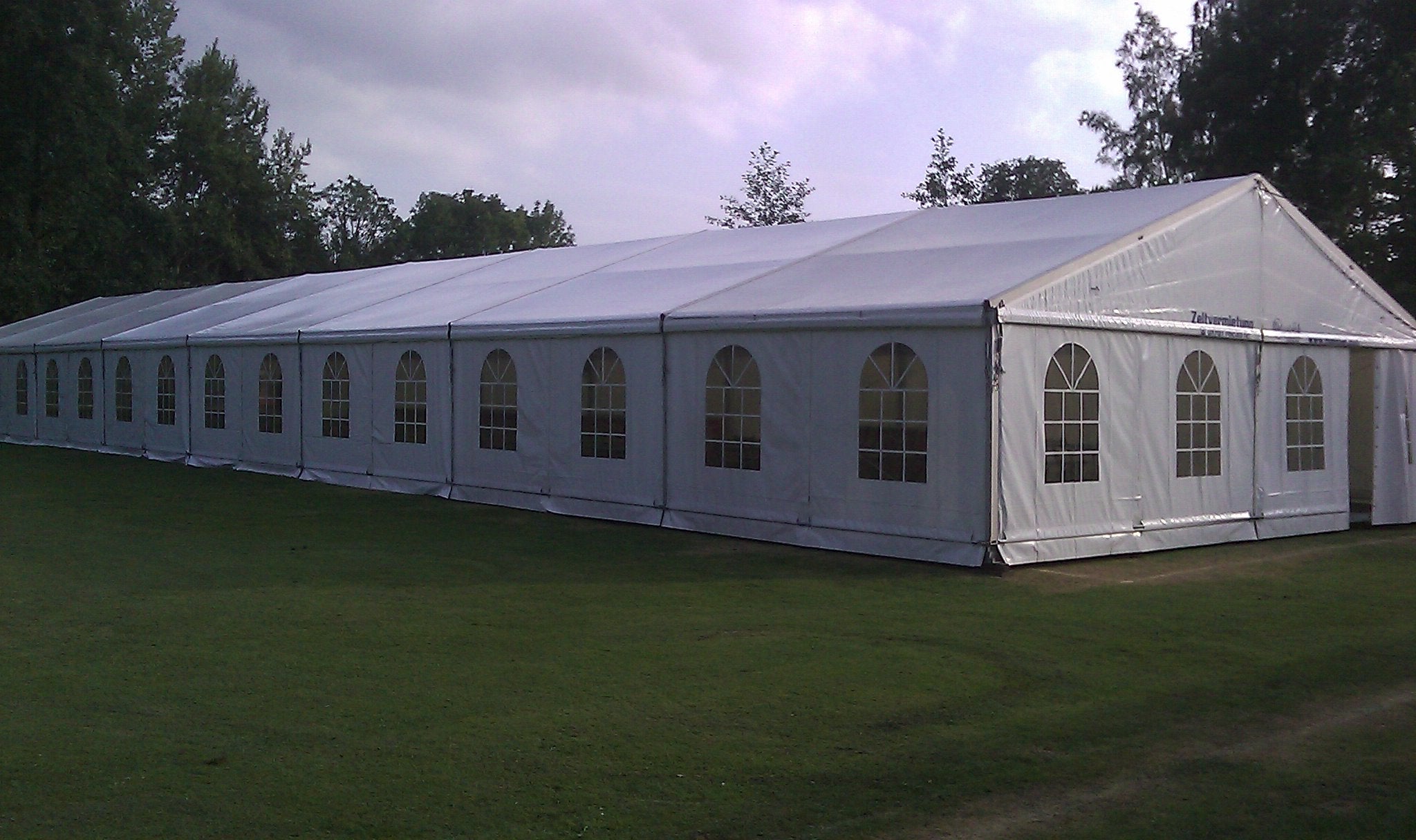 Festzelt mieten - Partyzelt, VIP-Zelt & Festhalle, beheizbar, 250-1120 m²