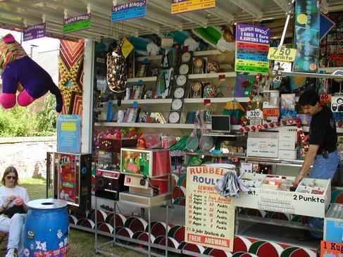 Verlosung „Glückstreff" mit Spielautomaten mieten – 16 Spiele für Events – 4