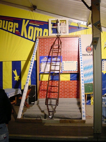 Bayrische Leiter mieten – Geschicklichkeitsspiel für Feste & Events