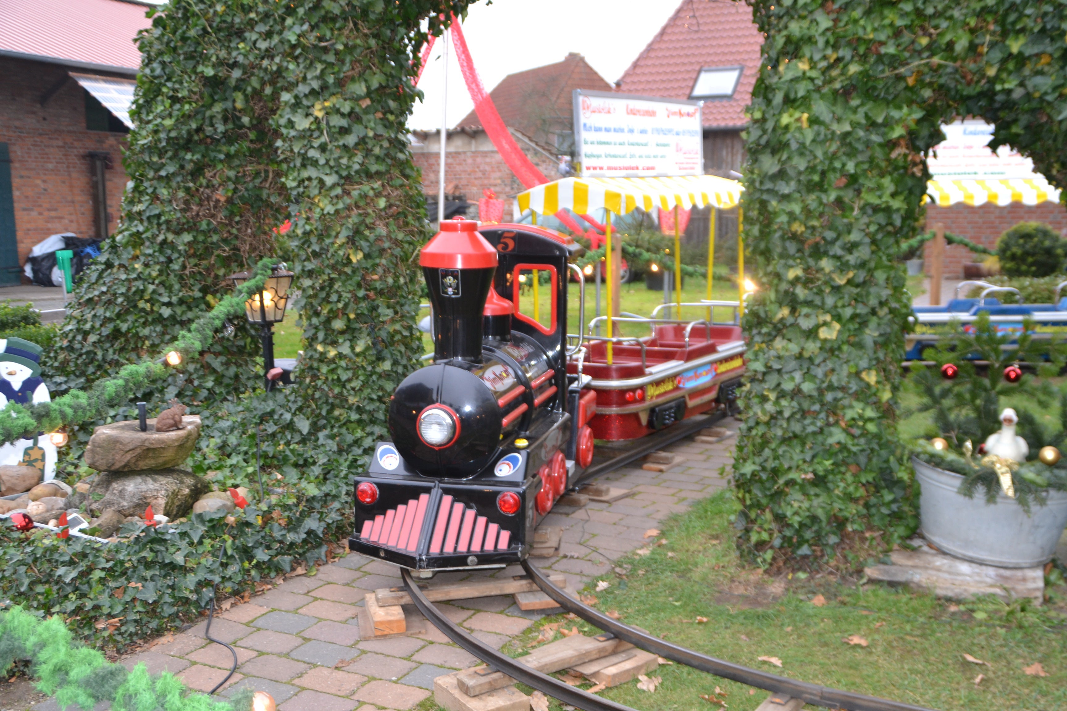 Kindereisenbahn Jim Knopf mieten – Spaß für bis zu 17 Kinder – 3