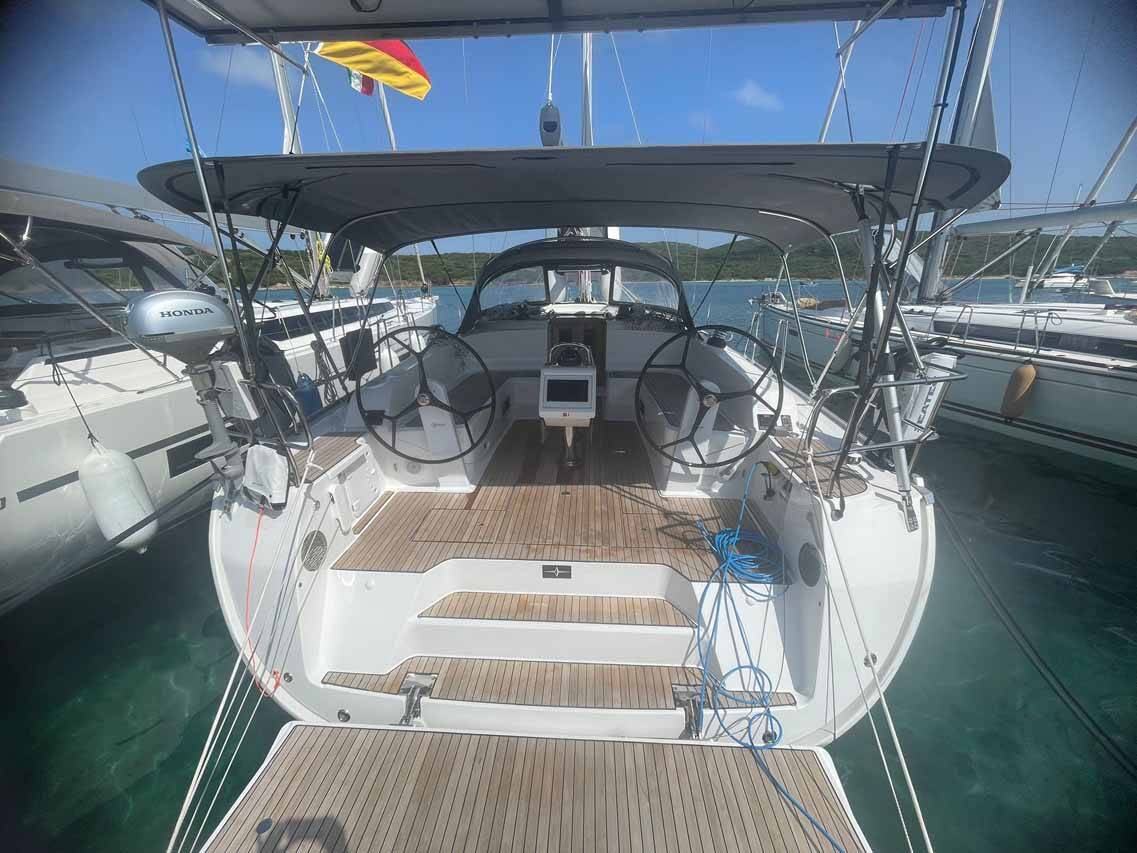 Bavaria Cruiser 46 Style Giovanna mieten bei SUN CHARTER