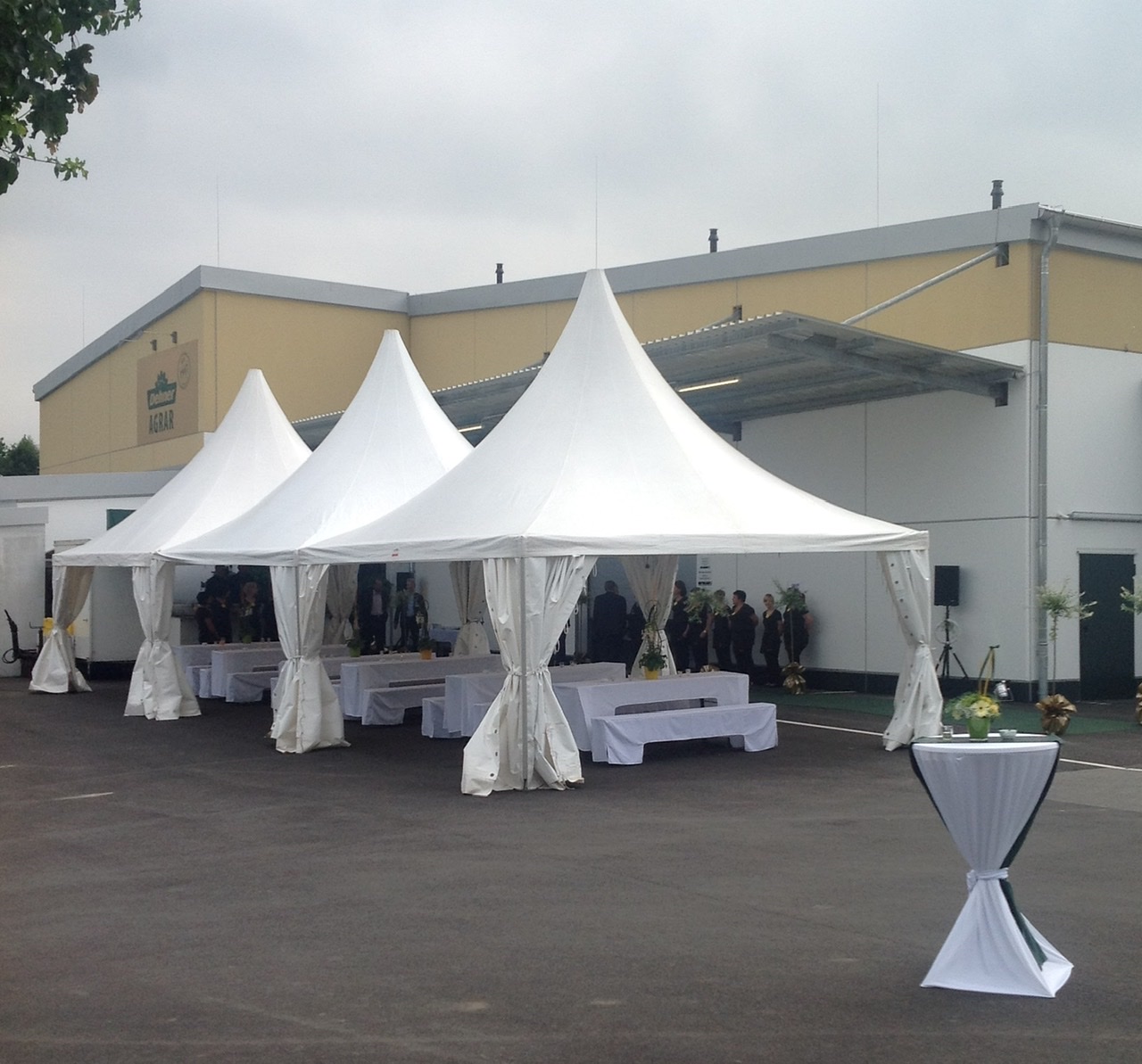 Pagodenzelt 5m x 5m mieten bei LTT Eventtechnik