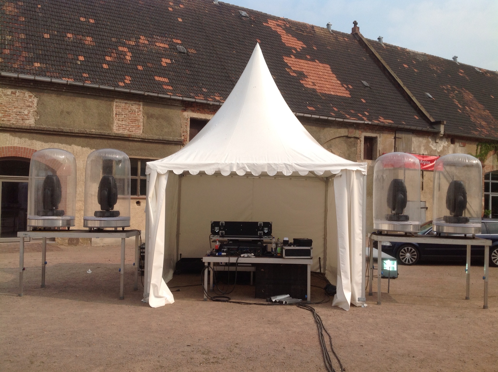 Pagodenzelt 4m x 4m mieten bei LTT Eventtechnik