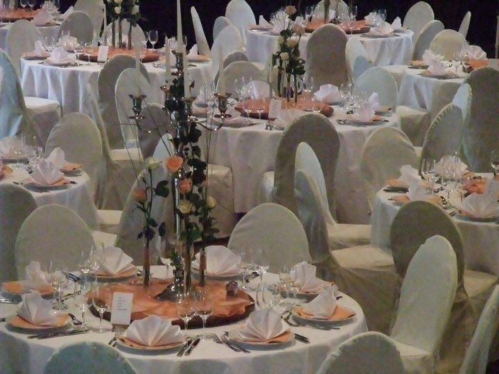 Tischdekoration für Rundtafeln mieten bei Fissler Post Services Catering & Event-Management