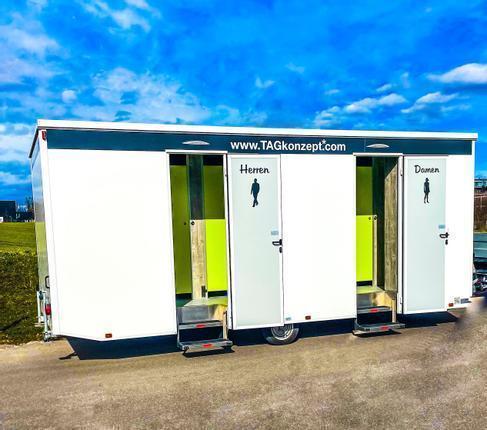 Toilettenanhänger VIP mieten – großzügiger Toilettenwagen für Veranstaltungen