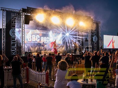 Bühnen mieten bei Oppermann Events