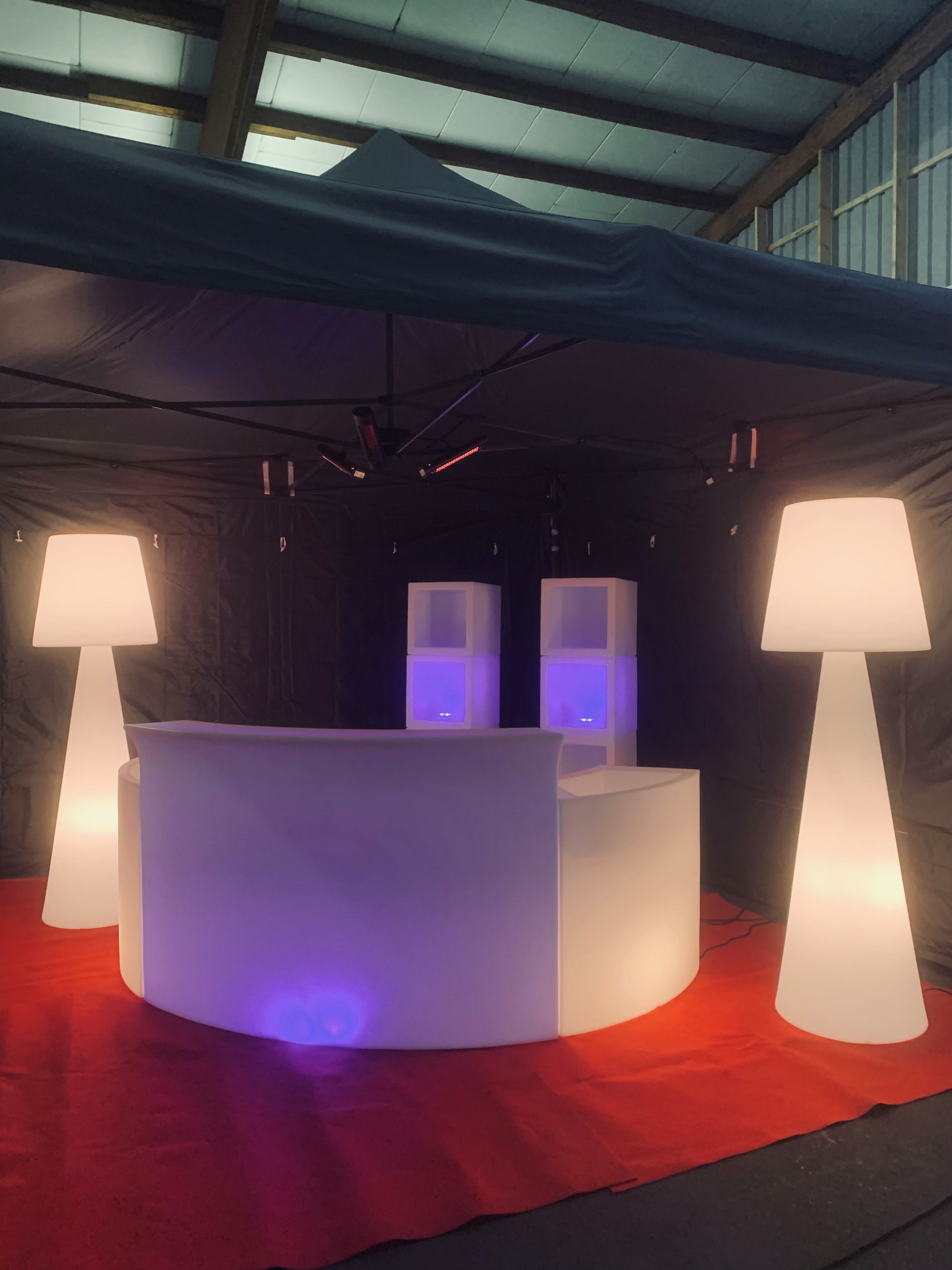 Theken mieten – Palettentheke, Trockentheke, Spültheke & LED-Bar für Events – 2