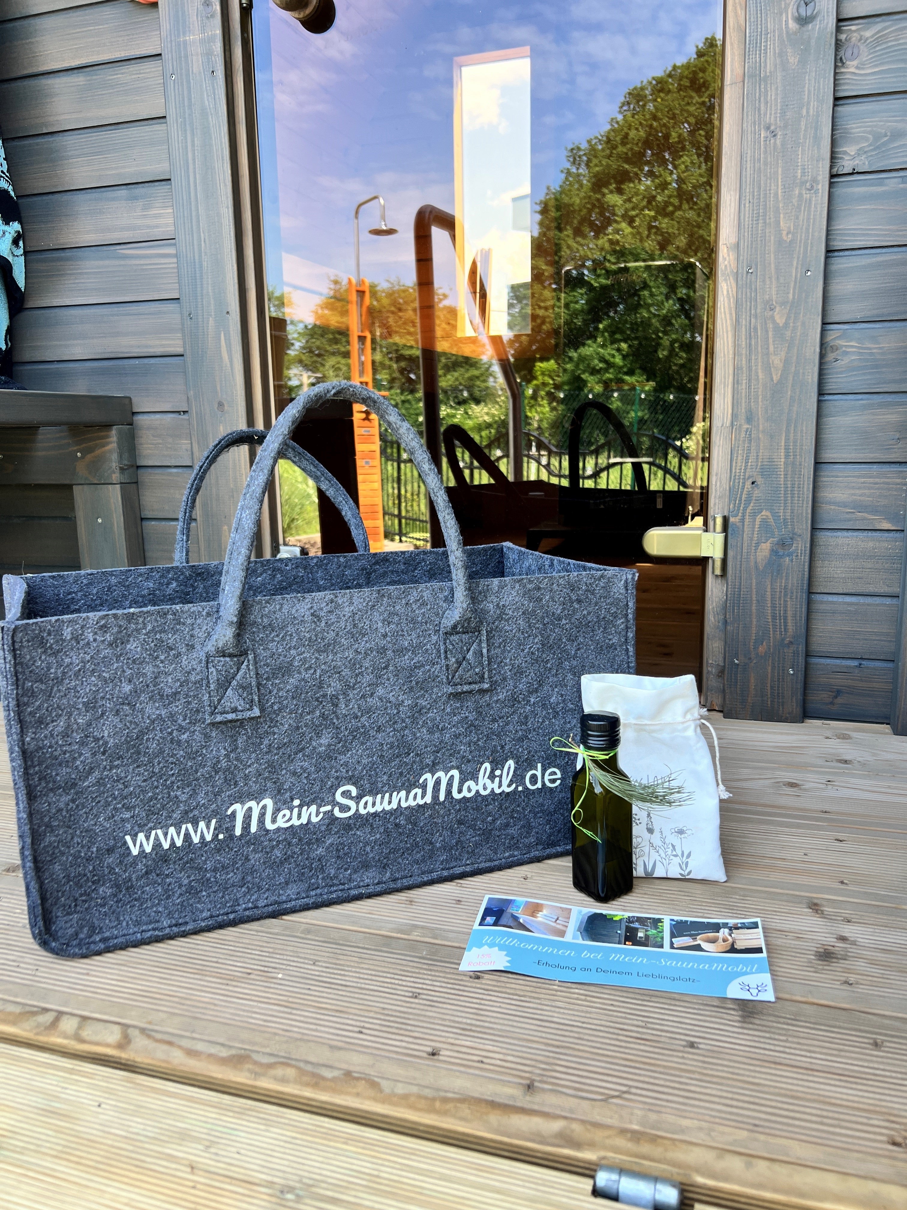 Saunafass mieten – mobile Fasssauna für 4–6 Personen, Wellness zum Mitnehmen – 3