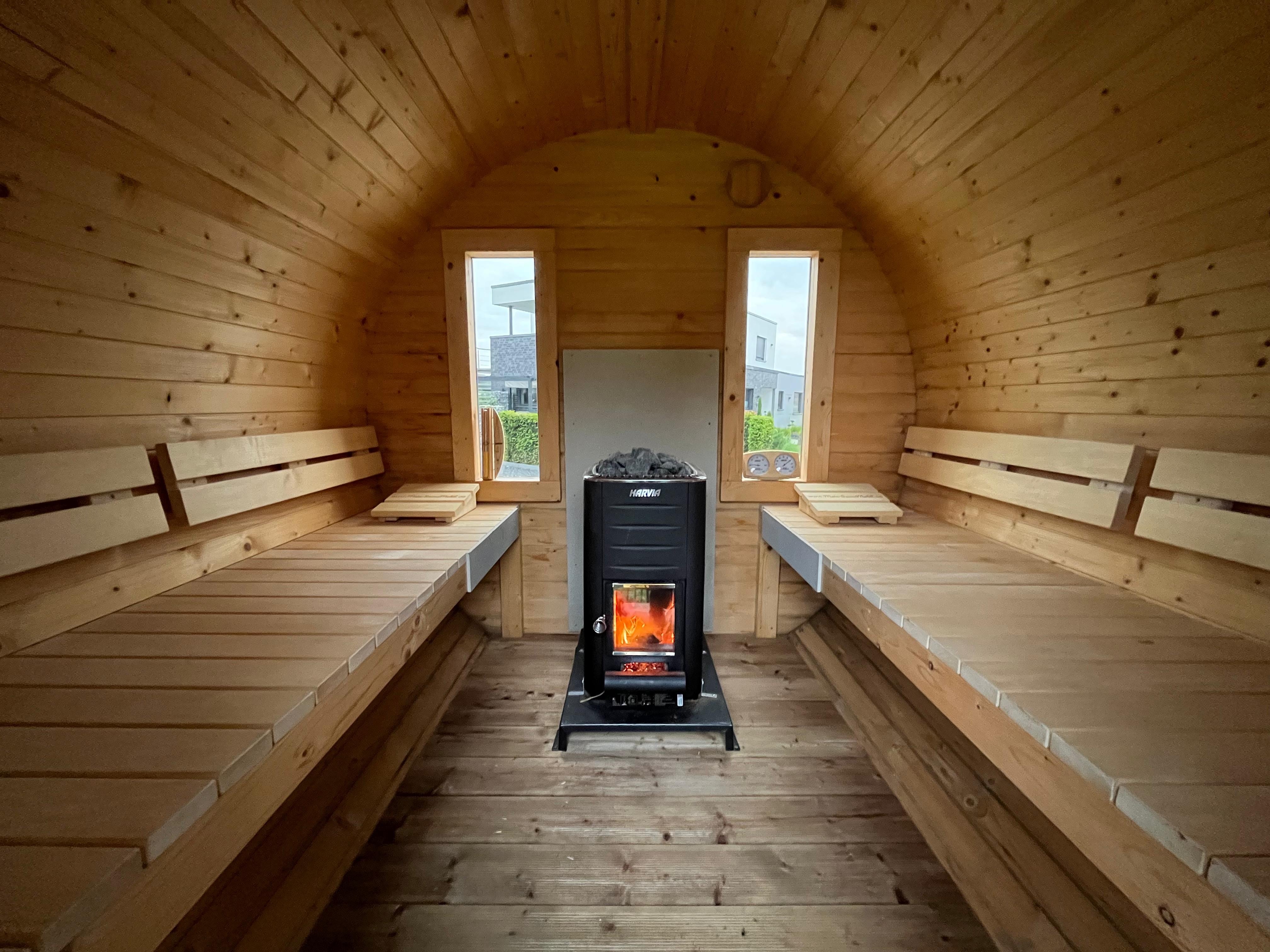 Saunafass mieten – mobile Fasssauna für 4–6 Personen, Wellness zum Mitnehmen – 2
