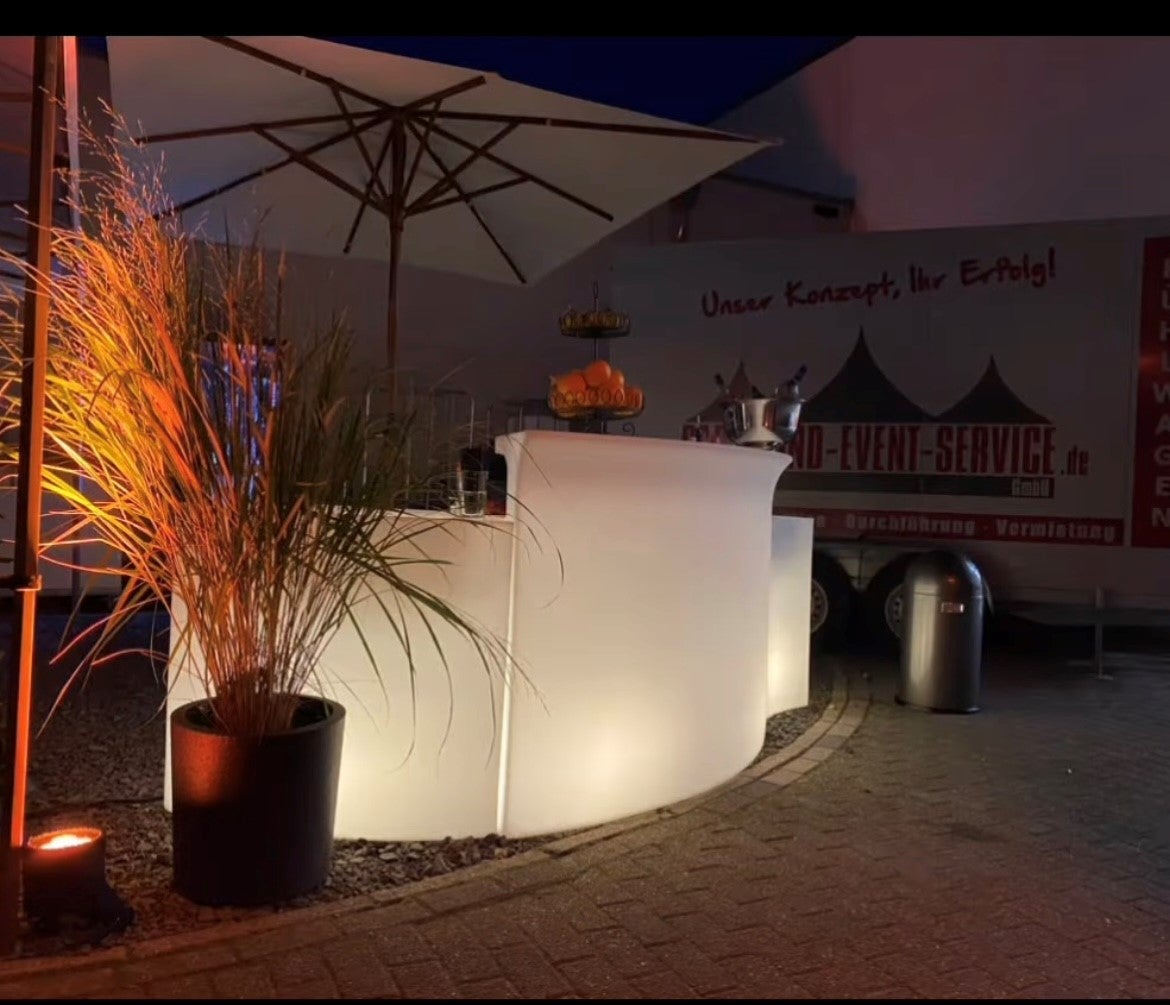 Theken mieten – Palettentheke, Trockentheke, Spültheke & LED-Bar für Events