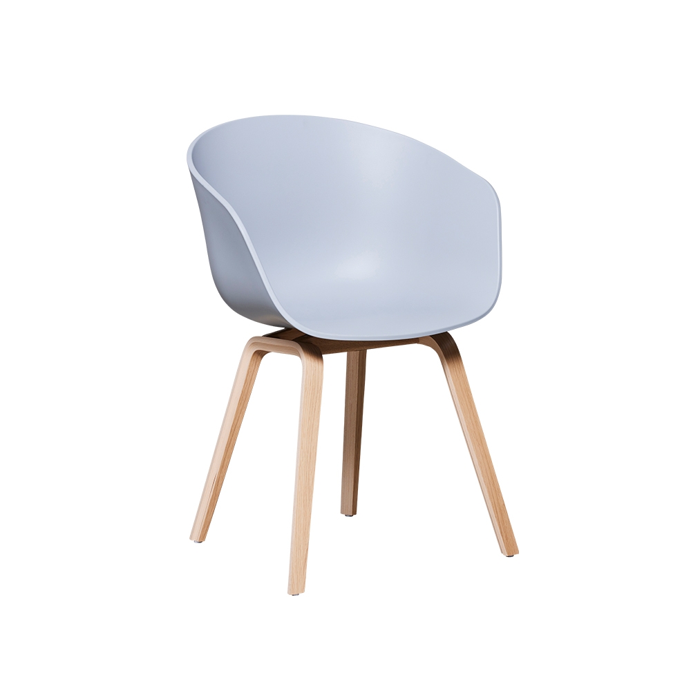 About a chair 22 Eiche - Grau mieten bei JMT Deutschland