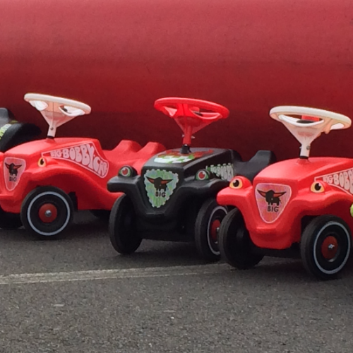 Bobby Car Rennbahn mieten bei Crypton Event