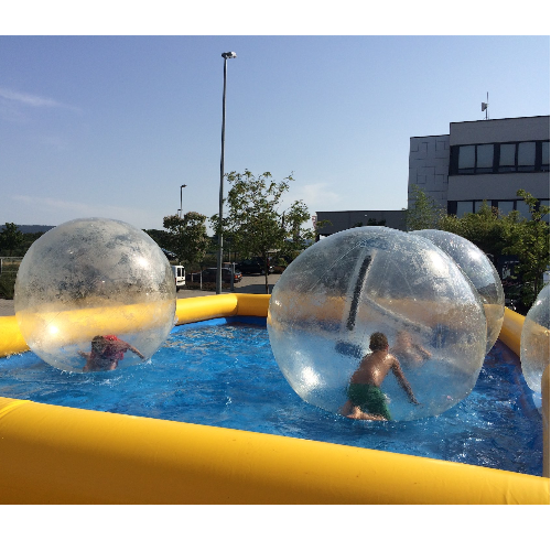Wasserlaufbälle mit Pool mieten bei Crypton Event