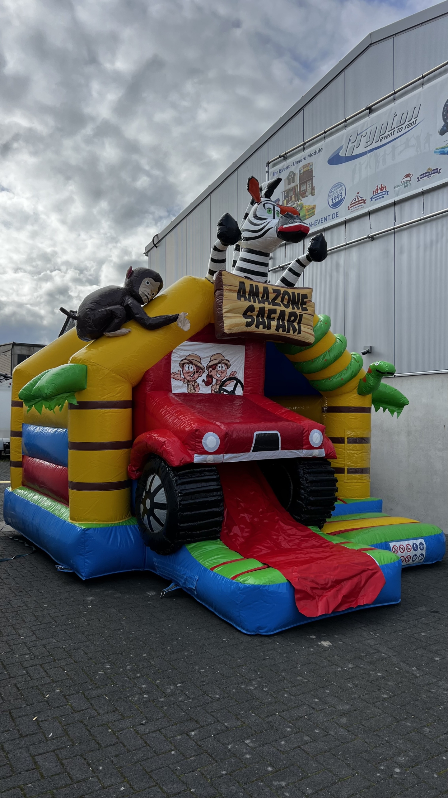 Safari Hüpfburg mieten bei Crypton Event