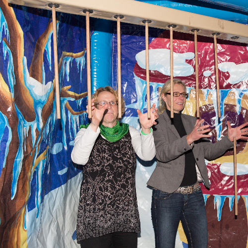 Eiszapfen Fangen mieten bei Crypton Event