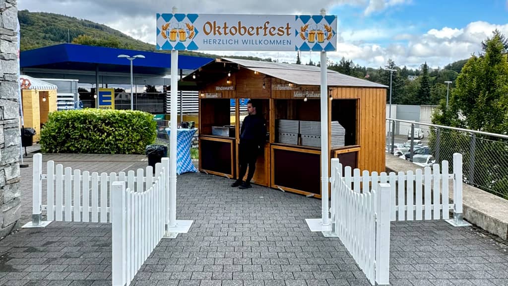 Oktoberfest Eingangsportal mieten bei Crypton Event