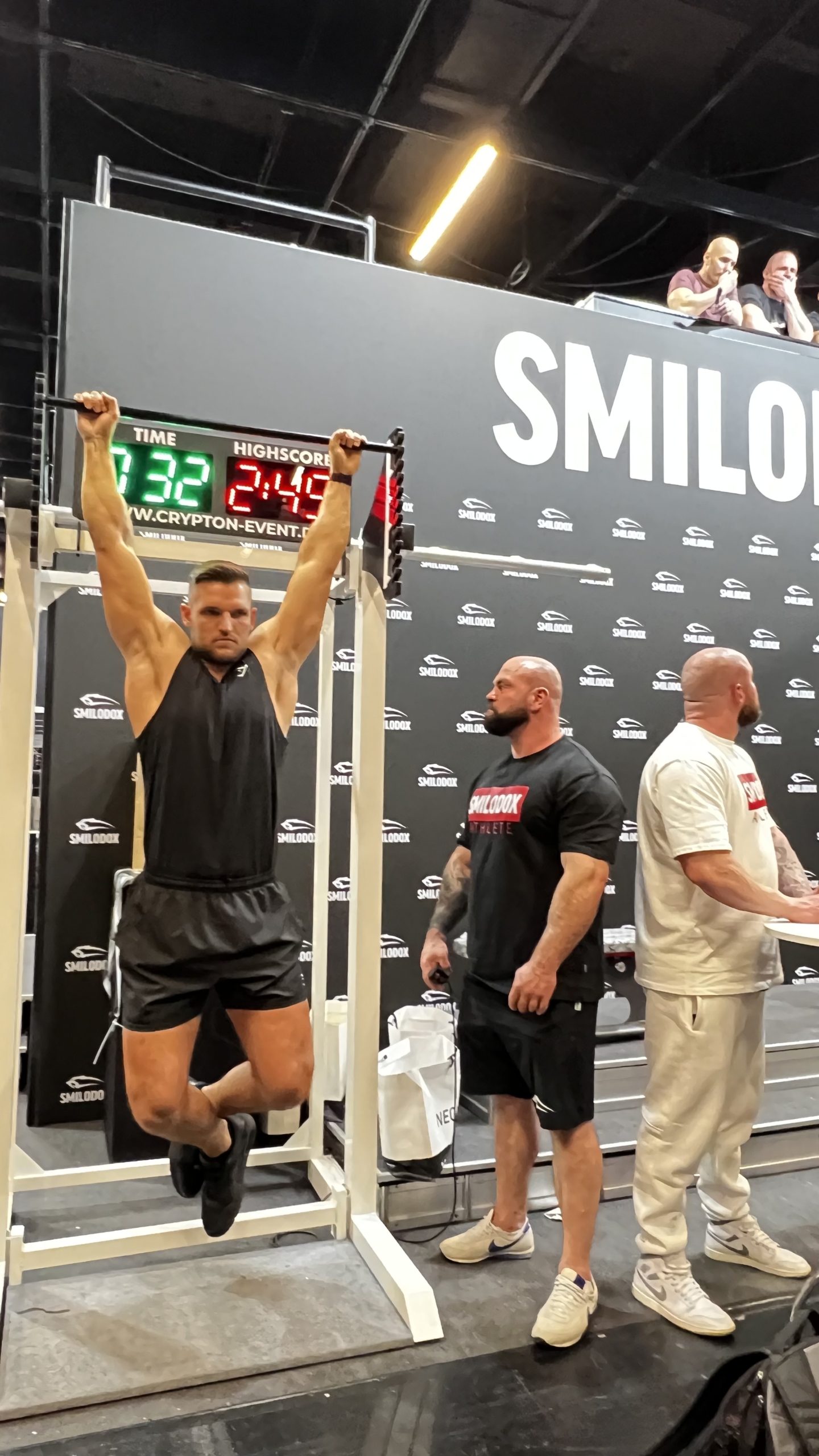 Hangman ….DO YOU EVEN LIFT mieten bei Crypton Event
