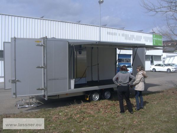 Kompletter Verkaufswagen mieten bei Lassner Catering & Eventausstatter