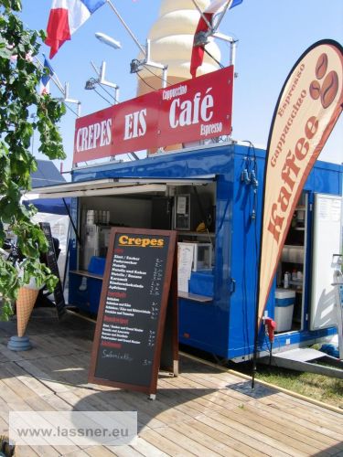 Frozen Yogurt / Softeiswagen mieten bei Lassner Catering & Eventausstatter