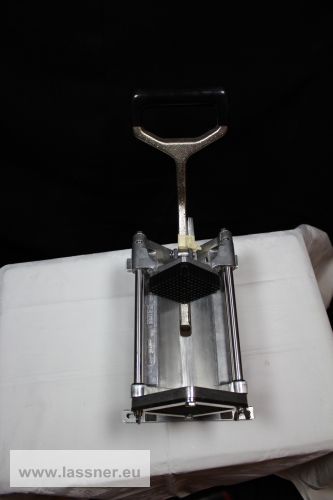 Pommes Cutter mieten bei Lassner Catering & Eventausstatter