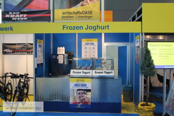 Frozen Yoghurt Messe Catering mieten bei Lassner Catering & Eventausstatter