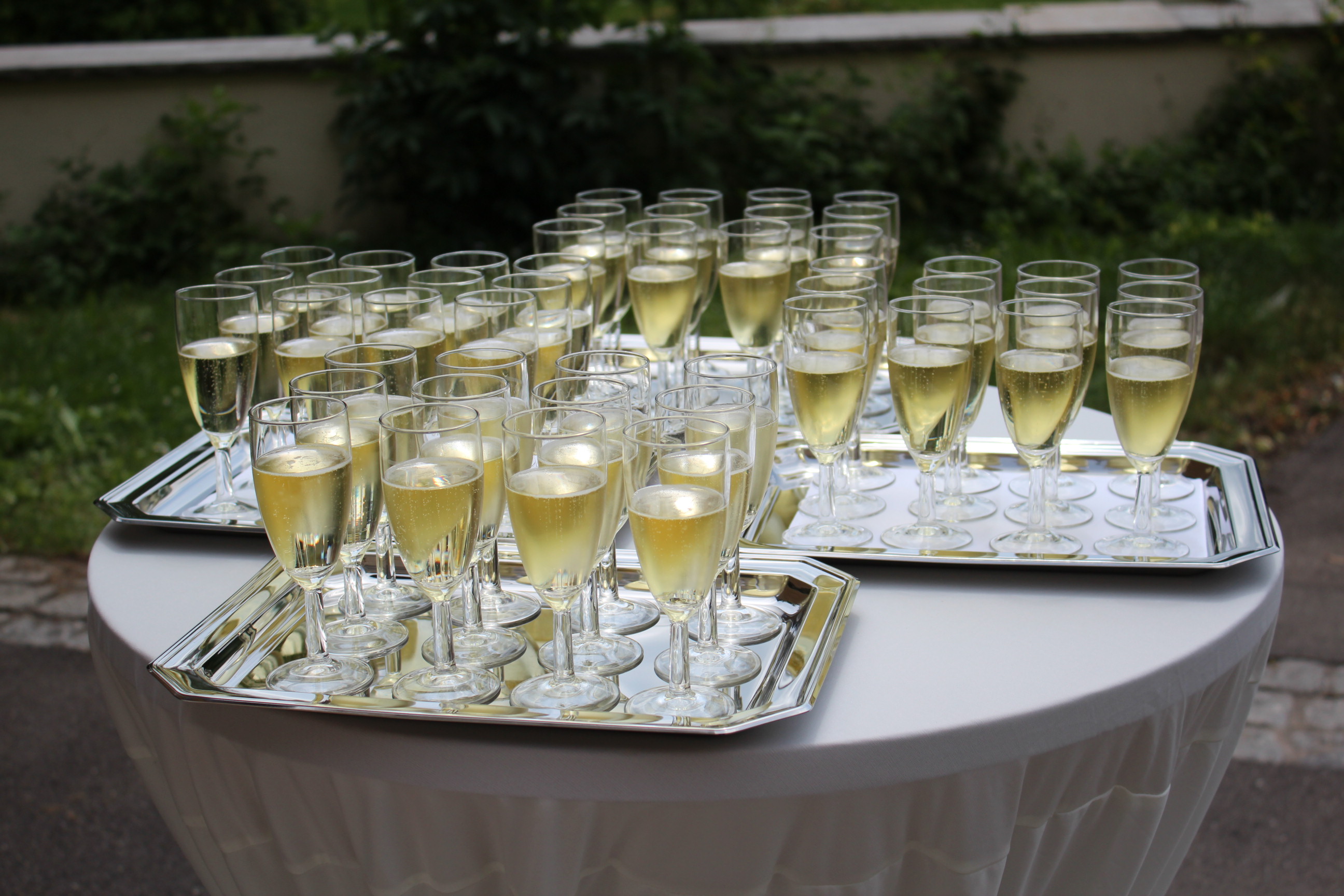 Sektglas mieten bei Lassner Catering & Eventausstatter