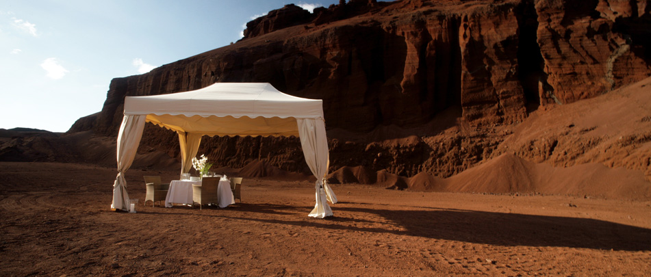 Mastertent weiß/creme 4,50 x 3,00 m mieten bei Lassner Catering & Eventausstatter