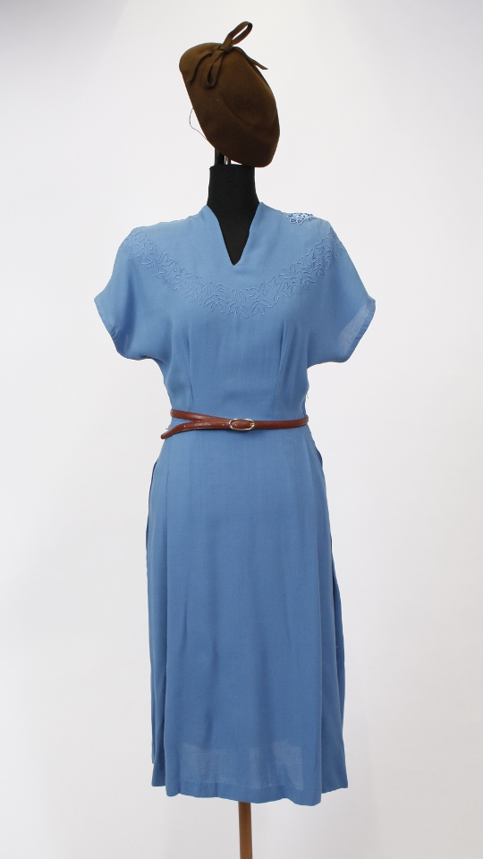 30er Jahre Outfit – Hellblau (Kleid und Gürtel) mieten