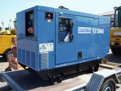 Notstromaggregat 32,0 KW / 380 u. 220 V schallged. mieten bei Ziesmann Baugeräte