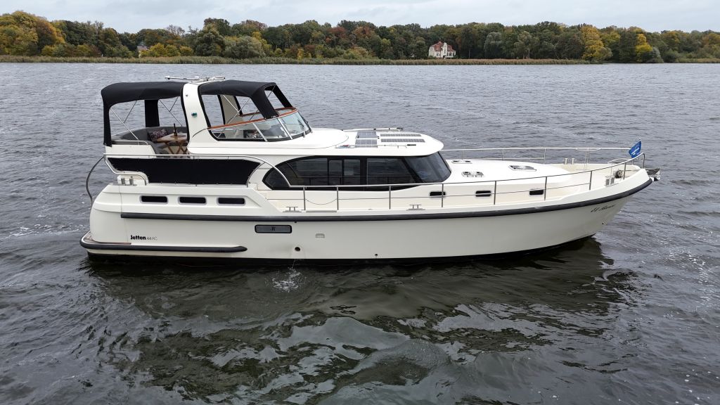 Jetten 44 AC "El Barco" mieten bei Yachtcharter Werder