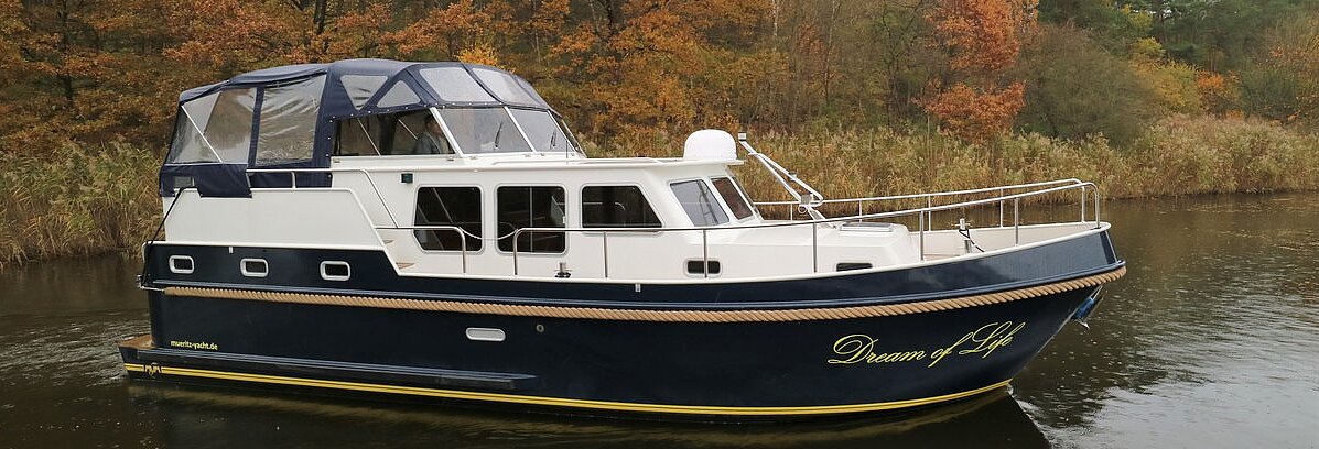 Dream of Life - M-Classic 115 mieten bei Müritz-Yacht-Management