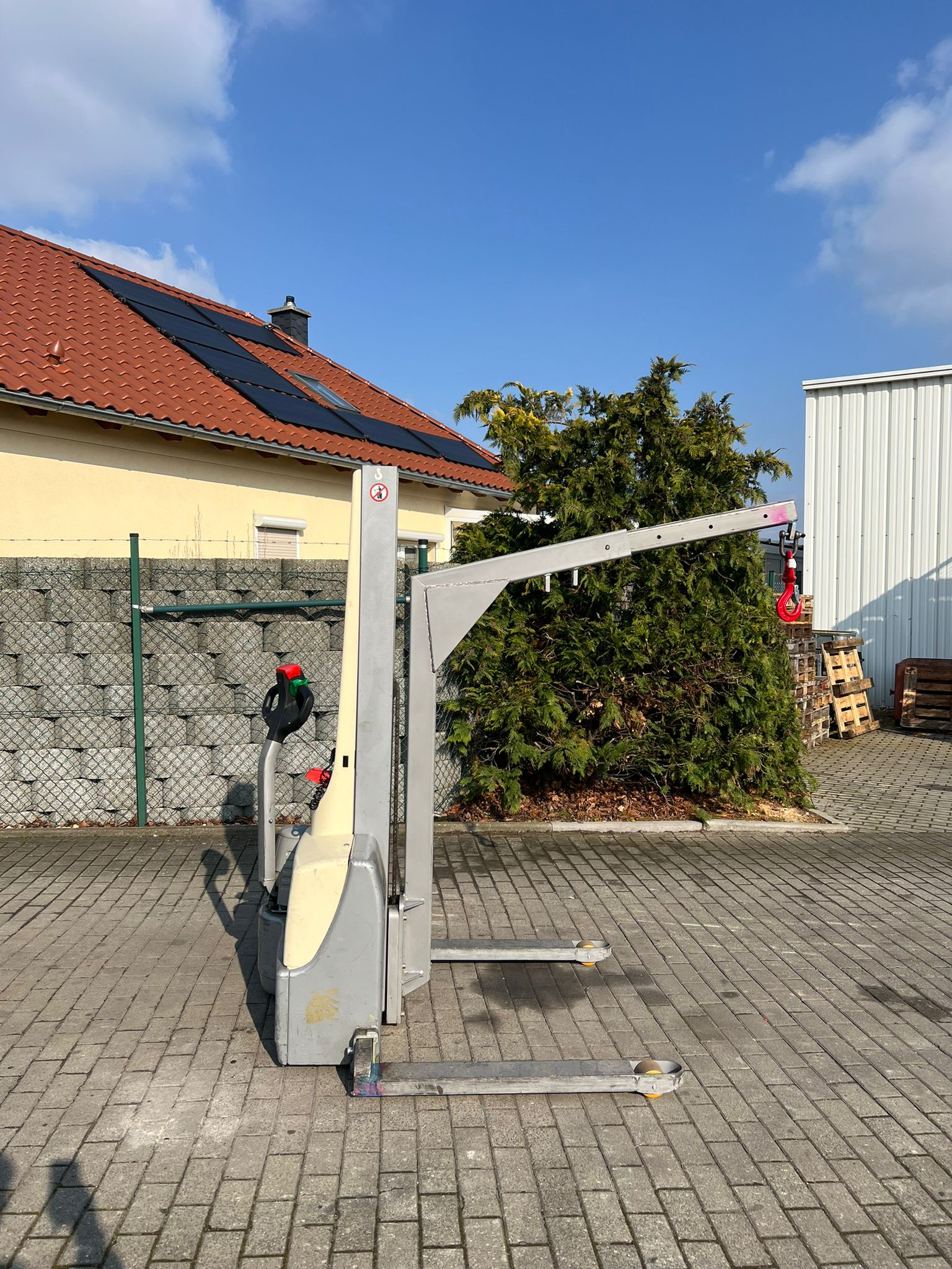Mic EMB10G-115-160E Swift Kranausf. mieten bei Stapler-Service Schütze