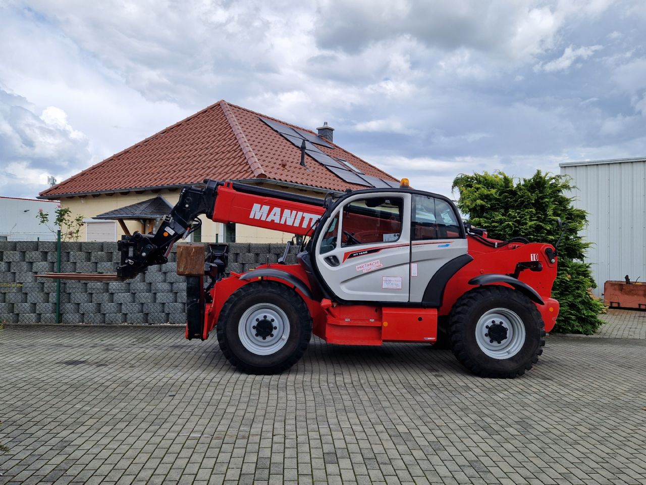 Manitou MT1440Easy75ST5S1 mieten bei Stapler-Service Schütze