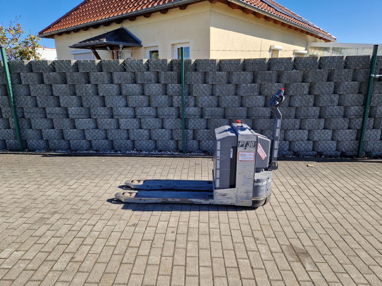 TCM PT30 mieten bei Stapler-Service Schütze