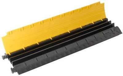 Kabelbrücke mieten – Adam Hall Defender Mini, 1 m, befahrbar bis 2 t – 2