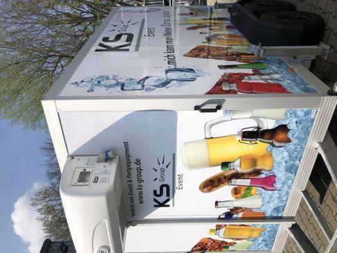 Kühlanhänger mieten - 3t Kühlkoffer / Getränkeanhänger +2 bis +10 Grad – 3