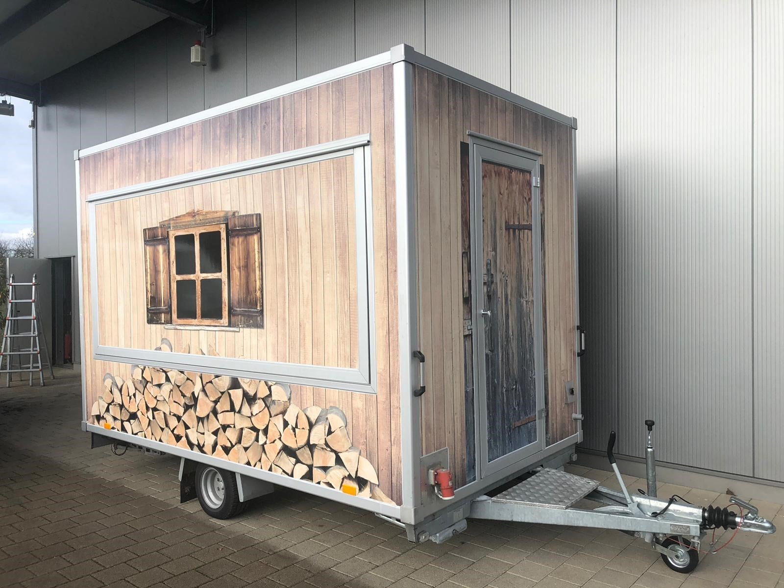Imbissanhänger mieten – mobiler Imbisswagen für Events – 2