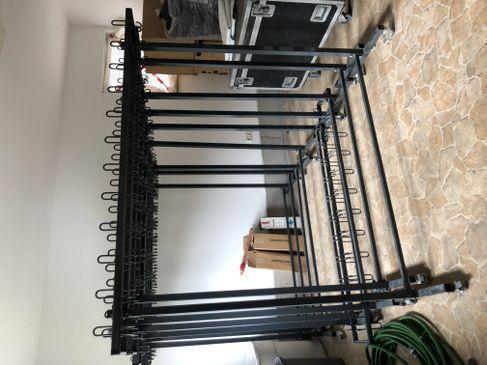 Garderobenständer mieten – mobile Standgarderobe mit 48 Haken, rollbar