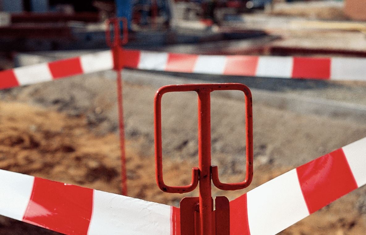 Absperrleinenhalter mieten - Erdnagel / Halterung für Absperrband – 3