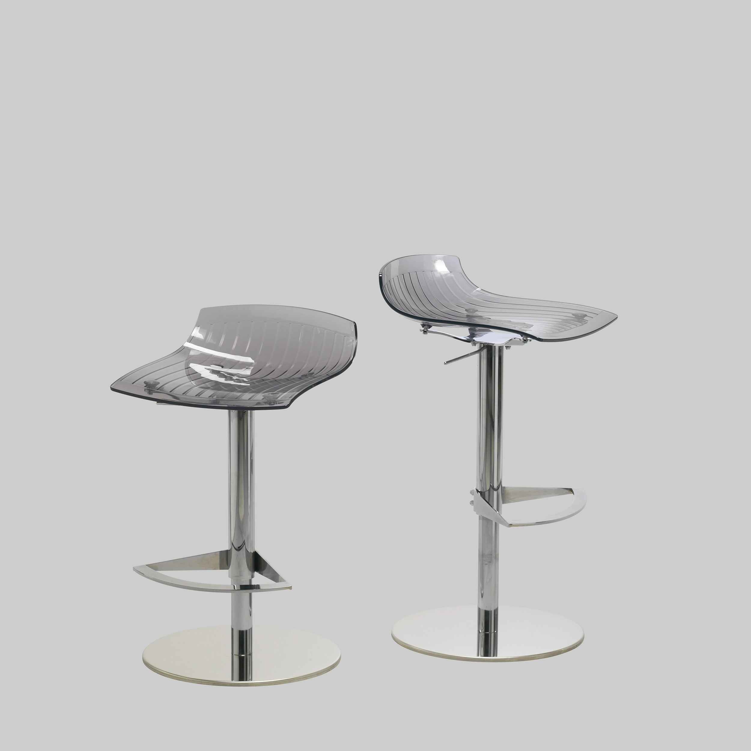 Barhocker X-TREME Rauch / Chrom mieten bei ADEXPO