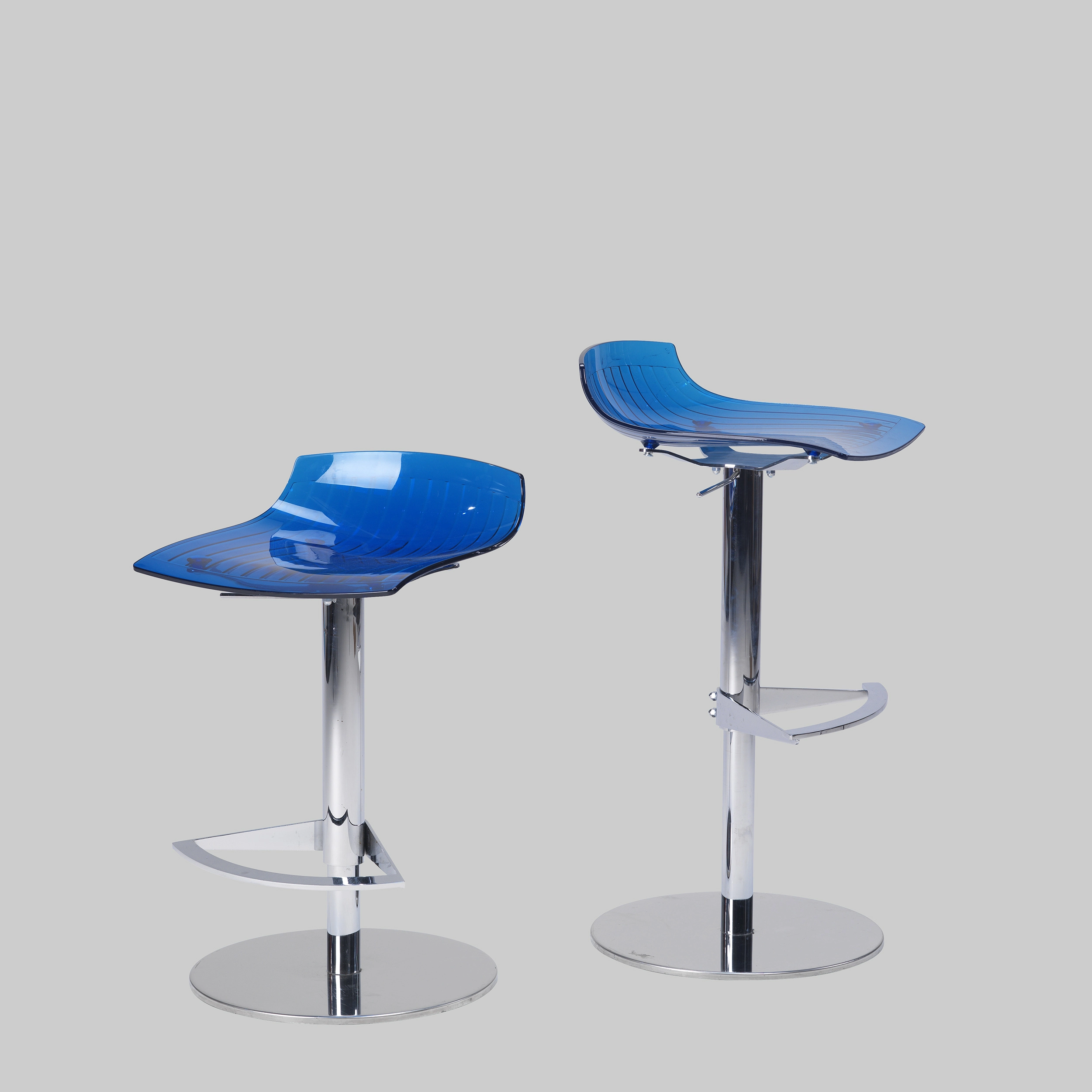 Barhocker X-TREME Dunkelblau / Chrom mieten bei ADEXPO