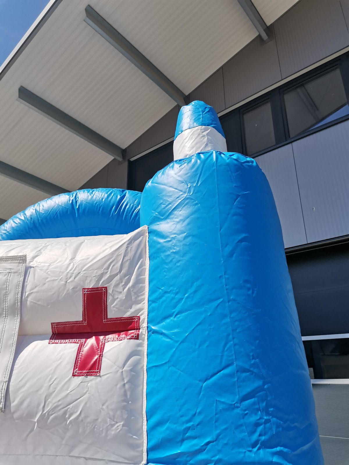 Hüpfburg "Rettungswagen" mieten in Salem – Kinderspaß fürs Fest – 2