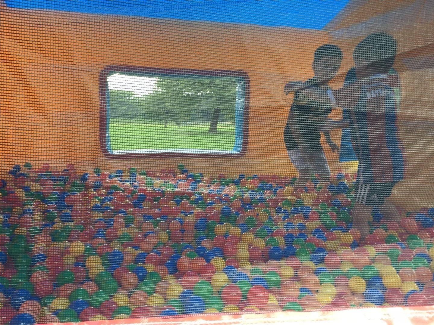 Bällebad "Zirkus" - 5m x 4m - weitere Modelle verfügbar mieten in Sale – 2