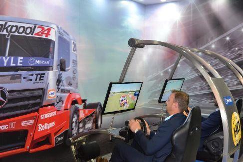 Truck Racing Simulator / Fahrsimulator mieten, Rennsimulator mieten, Formel 1 Simulator, LKW Simulator – 3