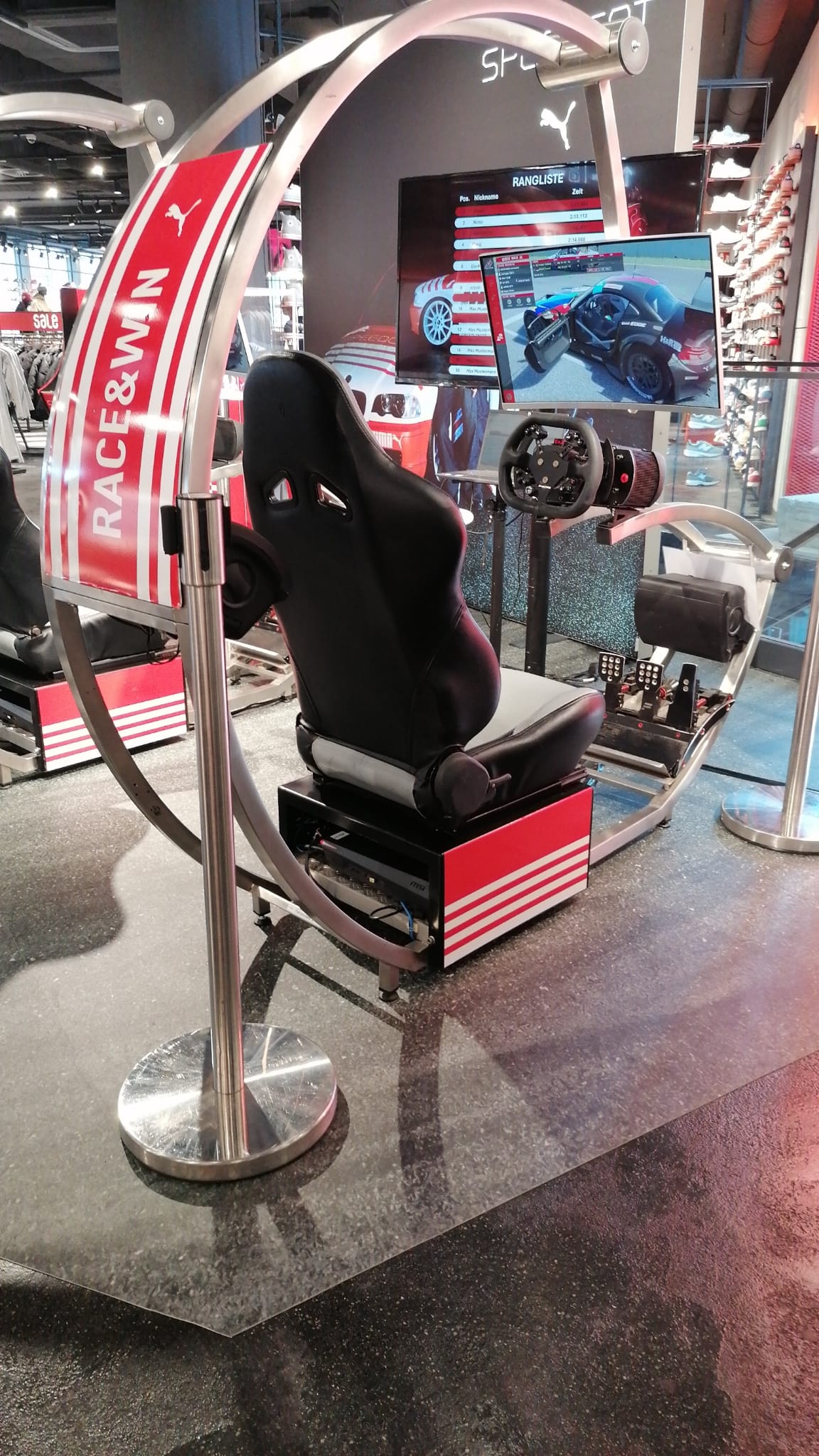 Fahrsimulator mieten – Formel 1, DTM, Rallye & Truck Racing im Edelstahl-Design – 2